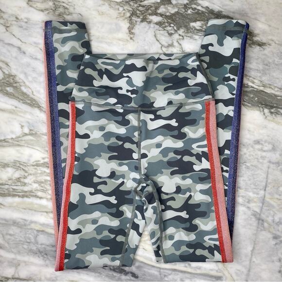 SPIRITUAL GANGSTER Camo Rainbow Stripe High Rise Compression Yoga Leggings XS - Picture 4 of 12